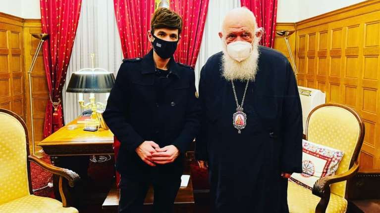 Ο εκπρόσωπος του Αρχιεπισκόπου &quot;καρφώνει&quot; τον Φουρθιώτη στο TheTOC για τη μαϊμού συνέντευξη Ιερώνυμου: Ηθικά ανεπίτρεπτη πράξη