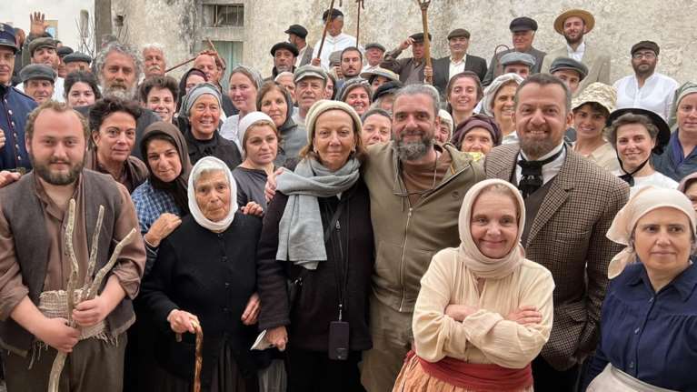 17 Κλωστές: Ολοκληρώθηκαν τα γυρίσματα της νέας σειράς του Τσαφούλια στα Κύθηρα