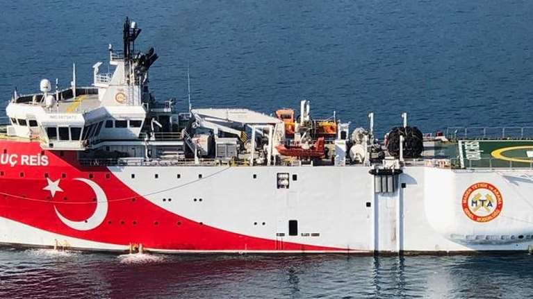 Φόβοι για θερμό επεισόδιο: Σε επιφυλακή ο στόλος μετά την τουρκική Navtex στο Καστελόριζο