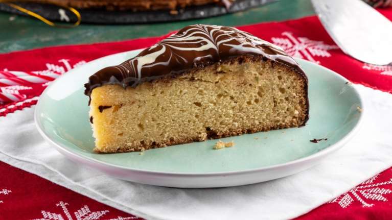 Βασιλόπιτα της τελευταίας στιγμής με τα πιο απλά υλικά -  Αφράτη και πανεύκολη