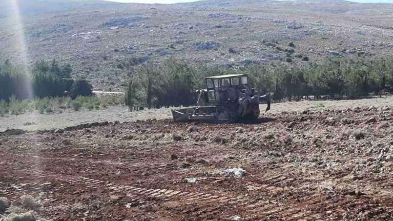 Μπήκαν μπουλντόζες στη Χίο - Ξεκίνησαν τα έργα για τις κλειστές δομές
