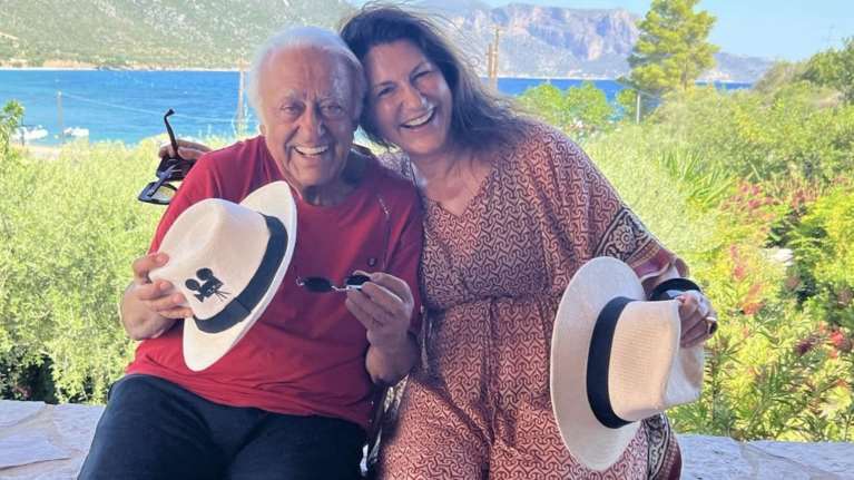 Δημοσιογράφοι της τηλεόρασης αποχαιρετούν τον Τάσο Μπιρσίμ- &quot;Καλό ταξίδι δάσκαλε, ήσουν μοναδικός&quot;