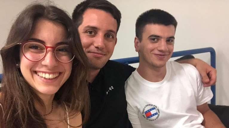 Πάτρα - Υπέροχη πράξη: Μαθητές λυκείου δημιούργησαν συσκευή που διευκολύνει τυφλά παιδιά [εικόνες]