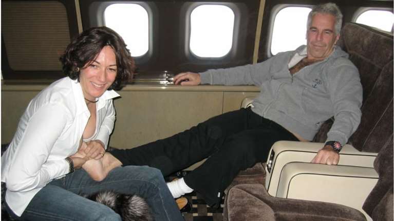 Συγκλονίζει την Αμερική η λίστα Επστάιν με πάνω από 150 ονόματα - Πρίγκιπας Αντριου, Κλίντον και Τραμπ ανάμεσά τους