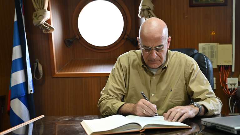 Δένδιας: Ο ελληνικός εναέριος χώρος θα καταστεί αδιαπέραστος σε λίγα χρόνια - Στο τραπέζι αλλαγές στη θητεία