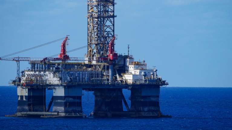 Παπασταύρου για λιβυκές προκλήσεις: Οι διεθνείς ενεργειακοί κολοσσοί γνωρίζουν καλά πού επενδύουν