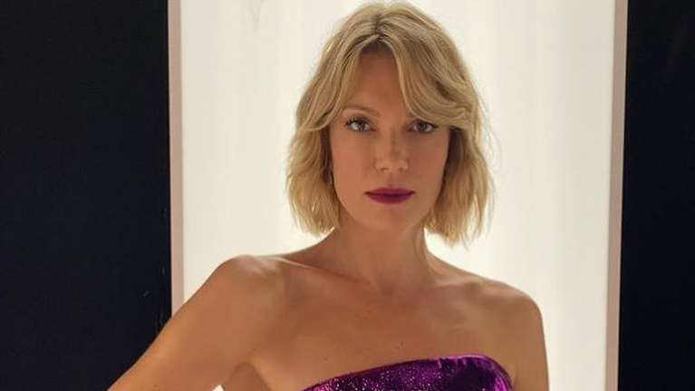 Η Βίκυ Καγιά γιορτάζει τα 43α γενέθλιά της ποζάροντας με σέξι μαύρο μπικίνι [εικόνα]