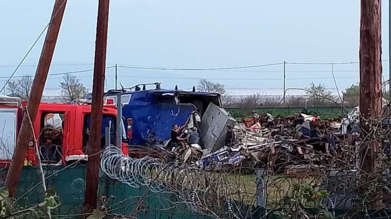 Τέμπη: Ο Δένδιας διαψεύδει τα περί μεταφοράς στρατιωτικού υλικού ή καυσίμων με την εμπορική αμαξοστοιχία