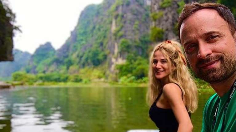 Ο Γιώργος Λιανός μας συστήνει τη νεογέννητη κόρη του - Το πρώτο ταξίδι της στον Άγιο Δομίνικο και το όνομα που θα πάρει