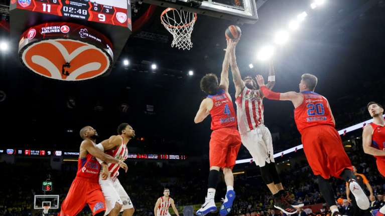 Κορονοϊός: Επιτροπή Προστασίας Δημόσιας Υγείας σε Ολυμπιακό- Μην ταξιδέψετε στην Ιταλία