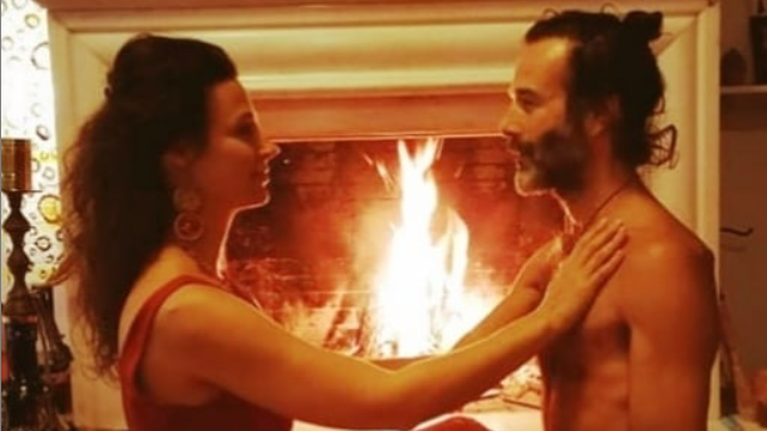 Θανάσης Ευθυμιάδης: Στο πλευρό των γυναικών με ένα συγκλονιστικό κείμενο