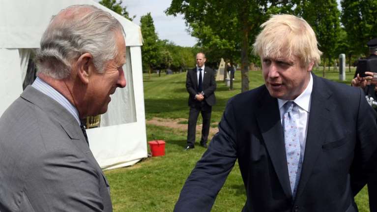 Πονοκέφαλος για τον Μπόρις Τζόνσον και στη Ρουάντα: Απέναντί του ακόμα και ο Κάρολος για το σχέδιο &quot;εξαγωγής μεταναστών&quot;