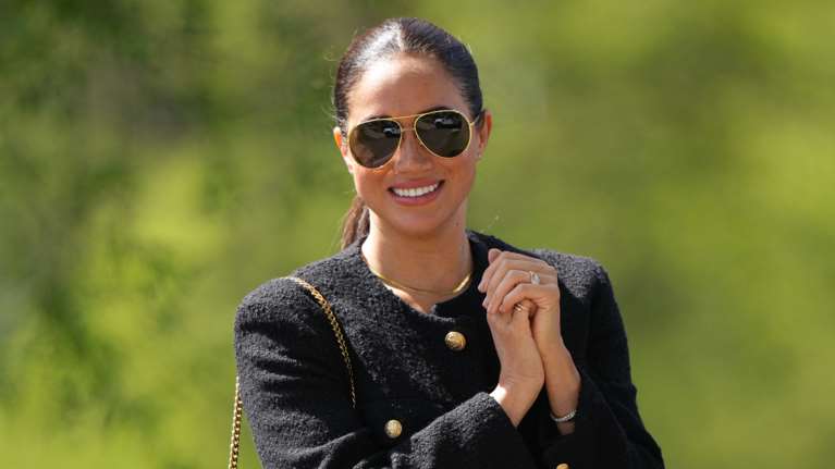 Μέγκαν Μαρκλ: Αγνώριστη στο Μοντεσίτο - Το signature casual style με jumpsuit και σανδάλια