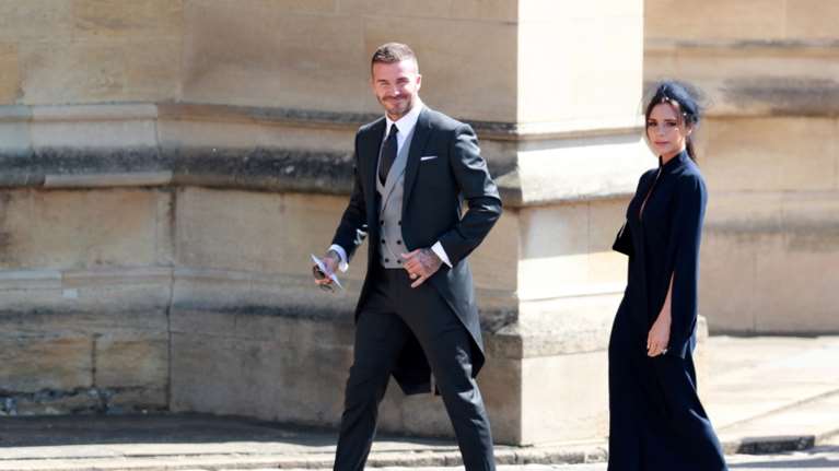 O άλλος Ντέιβιντ Μπέκαμ: Λανσάρει το λουκ του γοητευτικού αγρότη με μαγκούρα - Η λεπτομέρεια που δεν άρεσε στη Βικτόρια [Εικόνες]