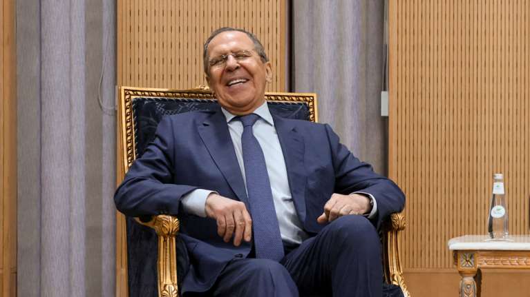 Κυνική παραδοχή Λαβρόφ: Η Ρωσία δεν είναι πεντακάθαρη και δεν ντρεπόμαστε να το δείξουμε