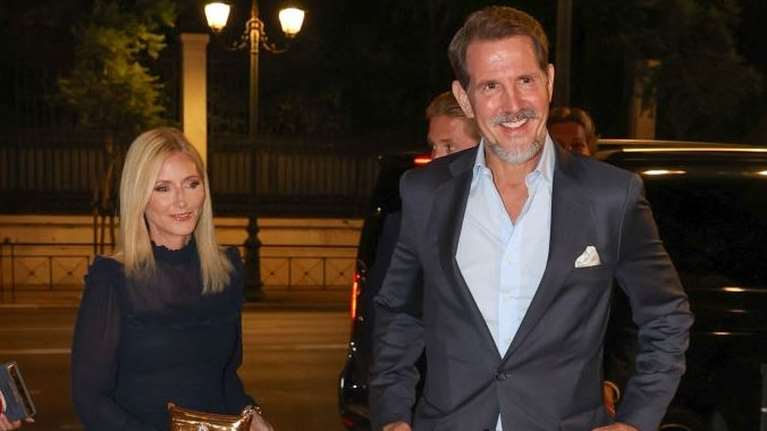 Παύλος Ντε Γκρες: Η εμφάνιση με τη Μαρί Σαντάλ λίγες μέρες πριν από το γάμο του Νικόλαου - &quot;Ναι θα είμαι κουμπάρος&quot;