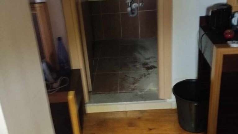 Συναγερμός στο Ηράκλειο: Ξέσπασε πυρκαγιά σε κεντρικό ξενοδοχείο