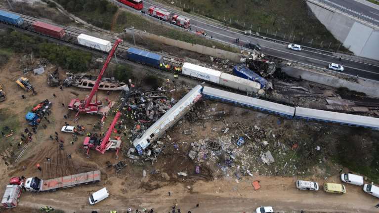 Τραγωδία στα Τέμπη: Δίωξη κατά τριών για το "λάθος" βίντεο - Οι δύο είναι υψηλόβαθμα στελέχη του ΟΣΕ