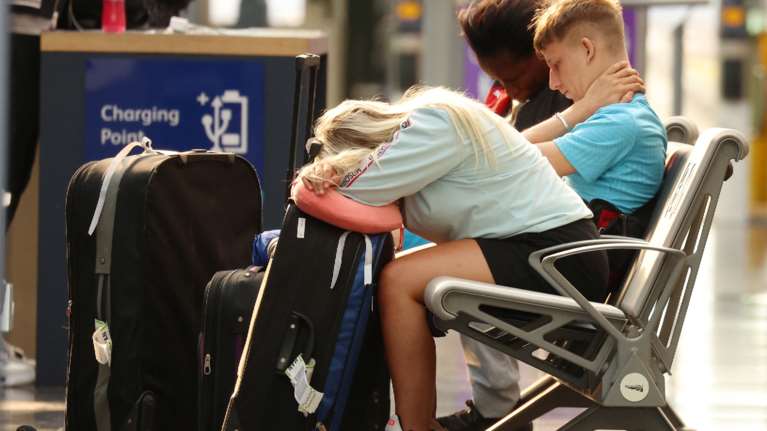 Βρετανία: Παραλύει η χώρα από την μεγαλύτερη απεργία στους σιδηροδρόμους εδώ και 30 χρόνια