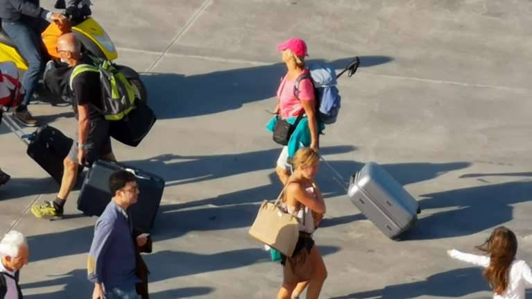 Πώς θα κάνει restart o τουρισμός: Οι χώρες, οι όροι, τα μέτρα και τα υγειονομικά πρωτόκολλα