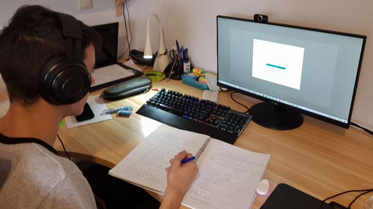 Βαθμοί τετραμήνου σε Γυμνάσια και Λύκεια: Τι θα γίνει με τα τηλε-σκονάκια στα τηλε-διαγωνίσματα - Ολες οι οδηγίες