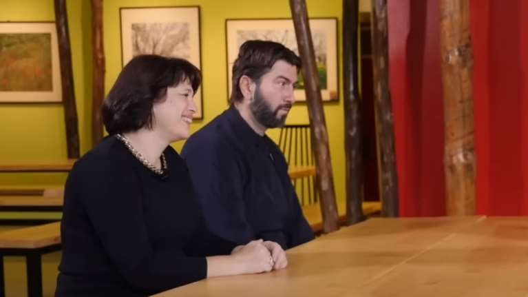 Κιβωτός του Κόσμου - Ξεσπά η πρεσβυτέρα: &quot;Μας πέταξαν έξω από το σπίτι μας - Ο κόσμος έπαψε να δίνει δωρεές&quot; [Βίντεο]