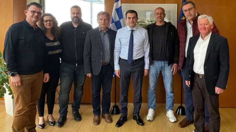 Διαβεβαιώσεις Σκρέκα μετά τις αντιδράσεις για το πολυνομοσχέδιο: Το νερό ήταν και παραμένει υπό δημόσιο έλεγχο