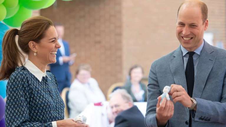 Κέιτ Μίντλετον: Με look "μαθήτριας" στην τελευταία της εμφάνιση - Το στιλ φορέματος που λατρεύει [Εικόνες]