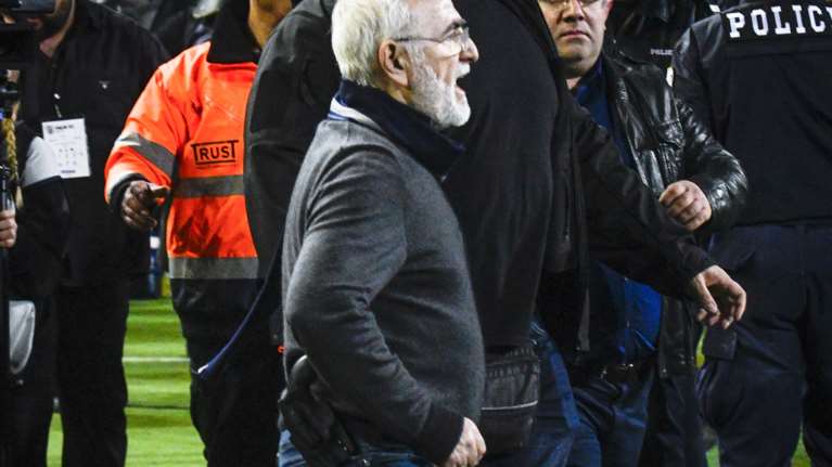 ΠΑΟΚ: Αθώος ο Ιβάν Σαββίδης για την εισβολή με όπλο στην Τούμπα το 2018