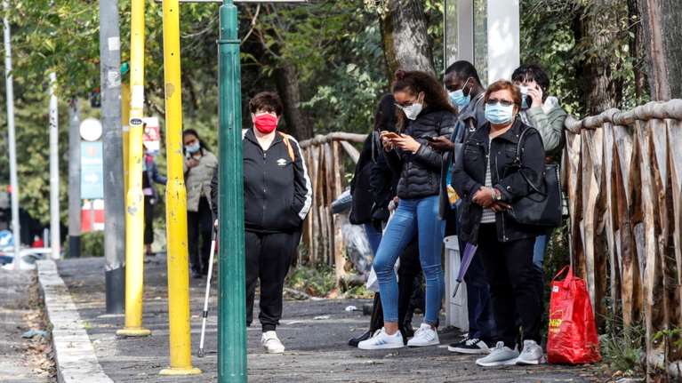 Κορονοϊός: Μια ανάσα από το lockdown η Ιταλία - 83 νεκροί και πάνω από 8.800 κρούσματα σε μια μέρα