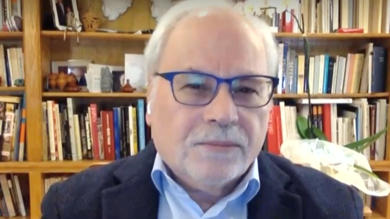 "Βόμβα" Παυλάκη: Στο μέλλον τα εμβόλια μπορεί να μη δουλεύουν - Σχεδόν καινούργια επιδημία οι μεταλλάξεις [βίντεο]