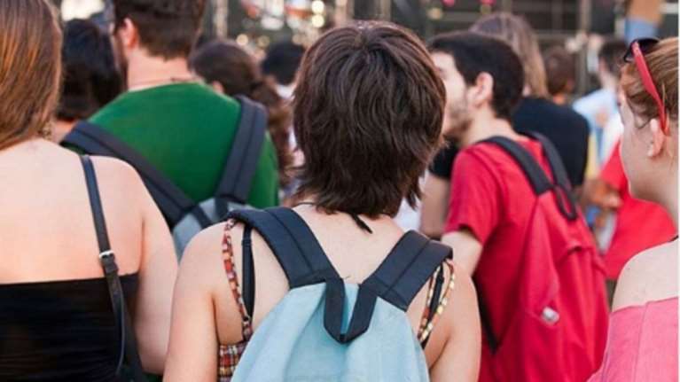 Η μεγάλη επιστροφή στα θρανία - Οδηγός επιβίωσης για γονείς και παιδιά