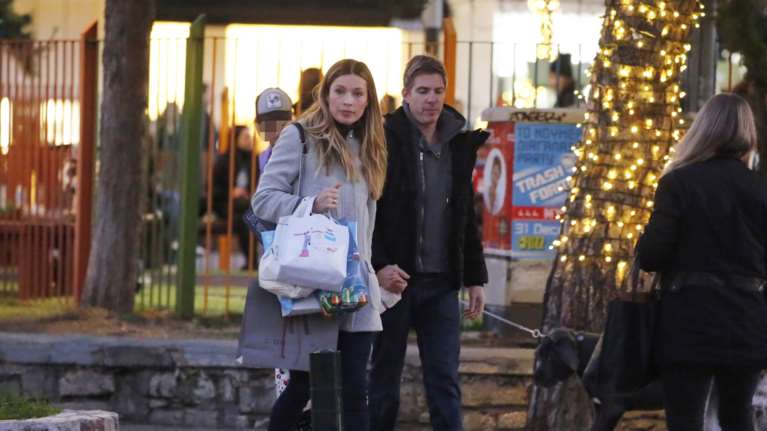 Η Μαριέττα Χρουσαλά και ο Λέων Πατίτσας στόλισαν την έπαυλή τους στο Ελληνικό