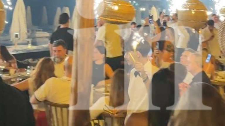 Βασίλης Οικονόμου: Διασκέδαζε στη Ρόδο την ώρα της φωτιάς ο υφυπουργός και βουλευτής Ανατολικής Αττικής