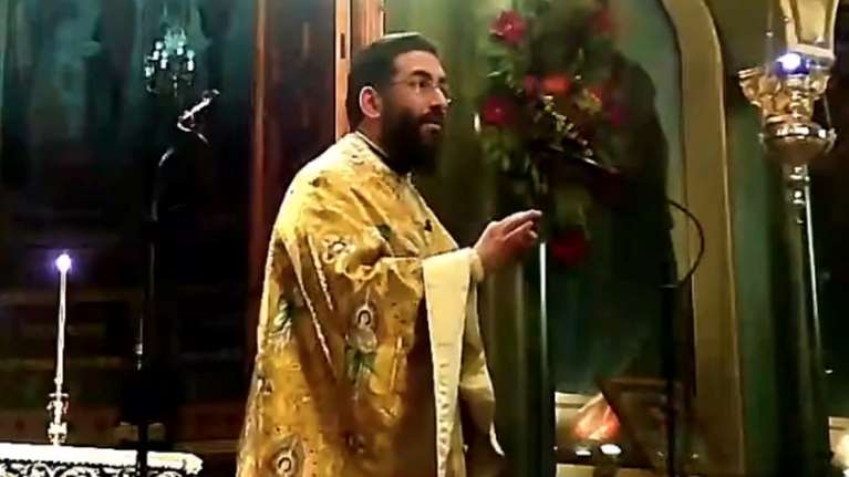 Καλαμάτα: Οργισμένος ιερέας διέκοψε τη λειτουργία - &quot;Όσοι δεν φοράτε μάσκα θα βγείτε έξω&quot; [βίντεο]