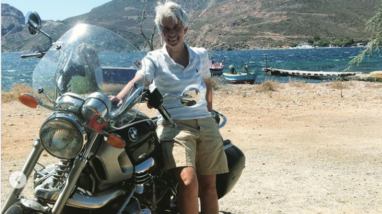 Στρακ-Τσίμερμαν: Μια &quot;φίλη της Ελλάδας&quot; διεκδικεί το υπουργείο Άμυνας στη Γερμανία