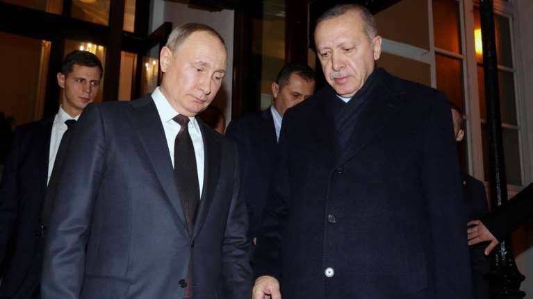 Λύση στην Ουκρανία μέσω... Τουρκίας θέλει ο Ερντογάν: Πρότεινε συνάντηση Πούτιν - Ζελένσκι σε Άγκυρα ή Κωνσταντινούπολη