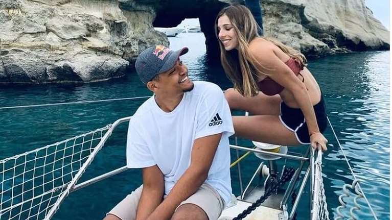 Εμμανουήλ Καραλής: Ετοιμάζεται να παντρευτεί την Αναστασία Μαγαλιού - Πότε θα ανέβουν τα σκαλιά της εκκλησίας