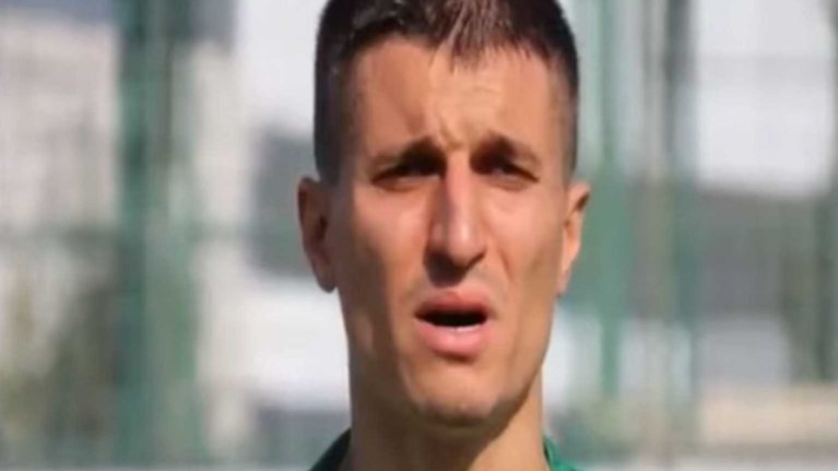 ποδοσφαιριστης
