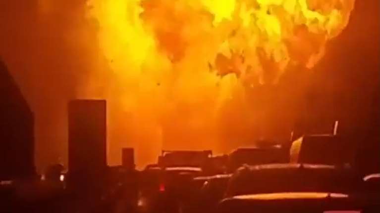 Ιταλία: Σοκαριστικό βίντεο από έκρηξη βυτιοφόρου με υγροποιημένο αέριο σε αυτοκινητόδρομο