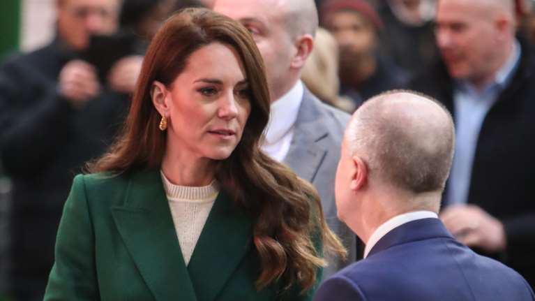 Η πριγκίπισσα είναι ράκος: Ο διασυρμός της Κέιτ Μίντλετον, το &quot;κλεμμένο&quot; κεφάλι και η κακή ψυχολογία