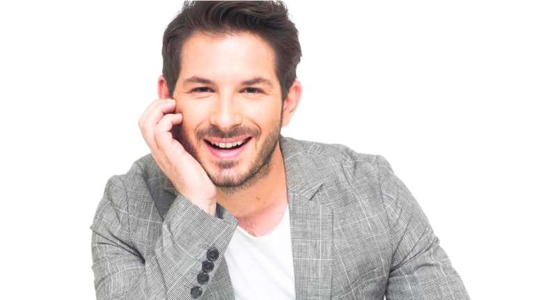 Γιώργος Περρής: &quot;Το δημόσιο coming out μου ήταν κίνηση πολιτική - Δεν έχω κρύψει ποτέ αυτό που είμαι&quot; [Βίντεο]