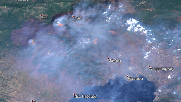 Φωτιά στα Βίλια: Αποκαρδιωτική εικόνα από δορυφόρο - Στάχτη 75.000 στρέμματα