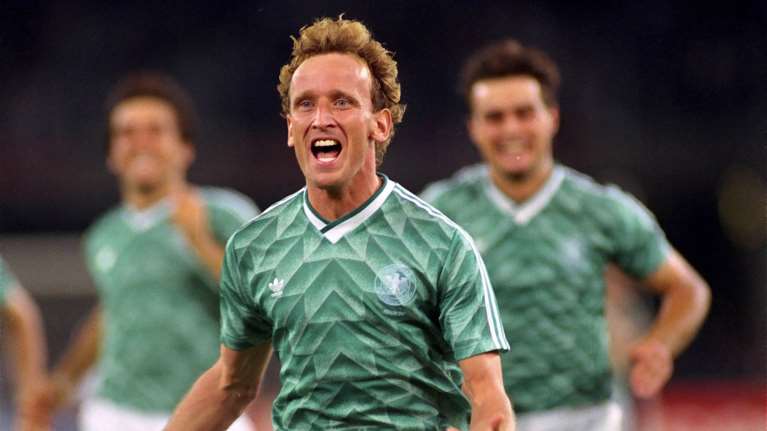 Πέθανε ο θρύλος του γερμανικού ποδοσφαίρου Αντρέας Μπρέμε