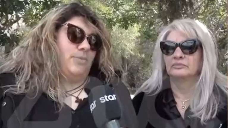 Αλέξης Κούγιας: Στην κηδεία του η μητέρα και η αδελφή της Ρούλας Πισπιρίγκου - Απών ο Δημήτρης Λιγνάδης