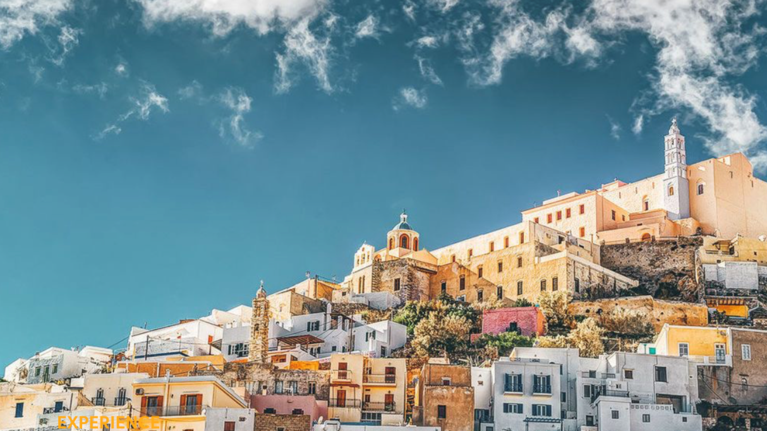 Guardian: Δέκα βιβλία για να γνωρίσουν οι Βρετανοί την Ελλάδα - Τα πιο ωραία μέρη της