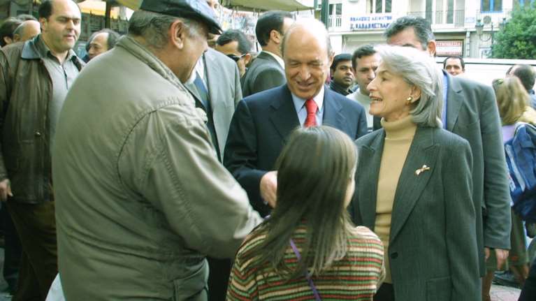 Κώστας Σημίτης: Οι τελευταίες στιγμές του πρώην πρωθυπουργού στο εξοχικό του και στο νοσοκομείο Κορίνθου