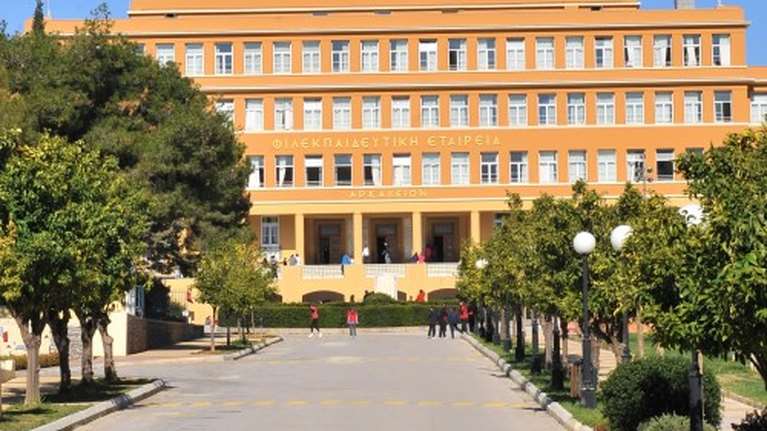 Υπόθεση Λιγνάδη: Εξώδικο της ΟΙΕΛΕ στην Κεραμέως για τα Αρσάκεια Σχολεία