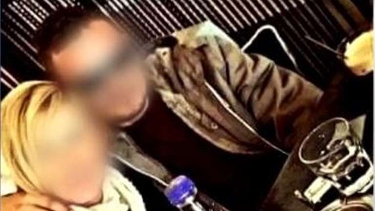 Αίγινα: Με ενεργό αυτοκτονικό ιδεασμό νοσηλεύεται η 25χρονη - Πώς αποκαλύφθηκε η 11χρονη φρίκη στα χέρια του πατριού της