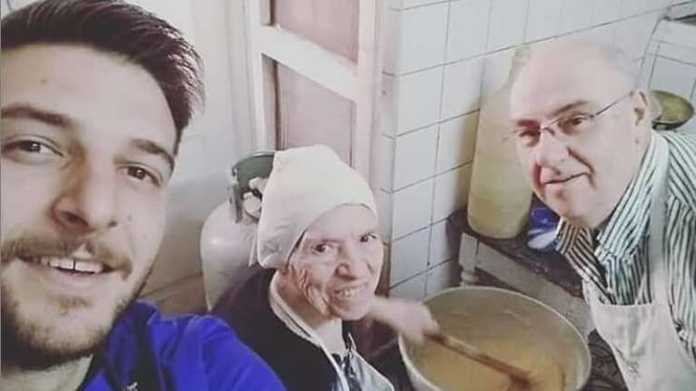 Τα αμυγδαλωτά της Ύδρας που &quot;μάγεψαν&quot; τη Σοφία Λόρεν [εικόνες]